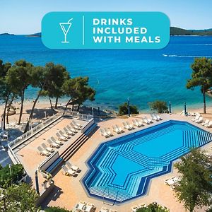 Aminess Grand Azur Hotel